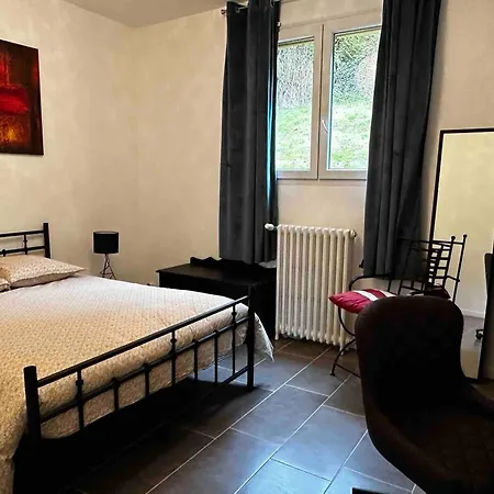 Holiday home Maison D'une Avec Terrasse Et Wifi A Vernon